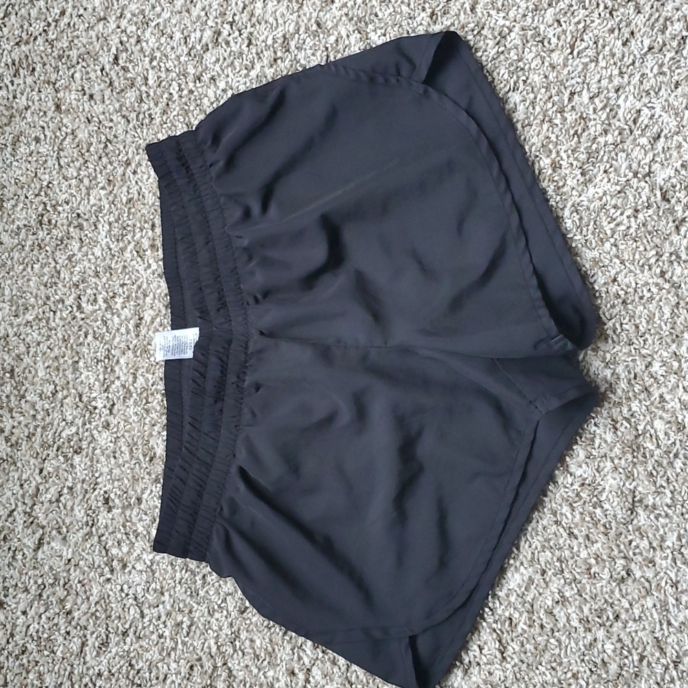 Athletic shorts